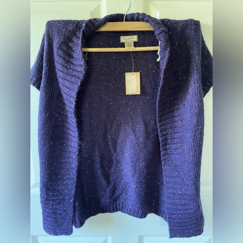 Purple short-sleeve cardigan